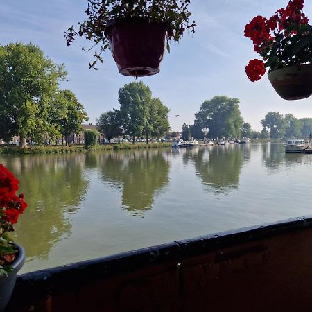 Bed and Breakfast De Logeerboot Dordrecht Zewnętrze zdjęcie
