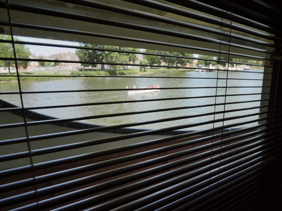 Bed and Breakfast De Logeerboot Dordrecht Zewnętrze zdjęcie
